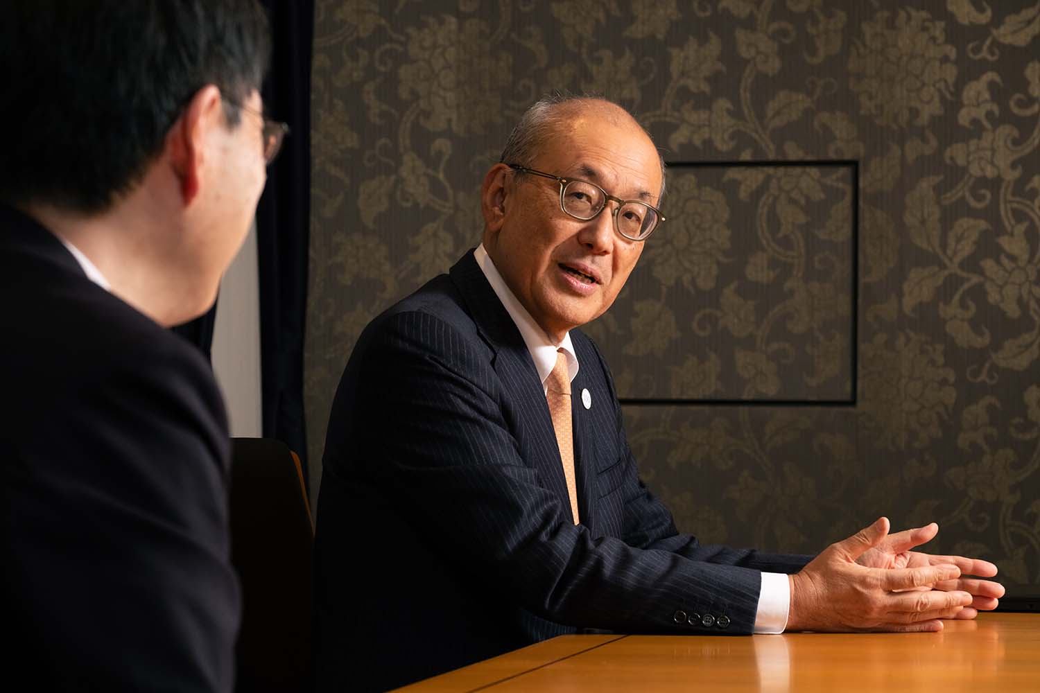 菅野CFO&森田専務理事インタビュー風景